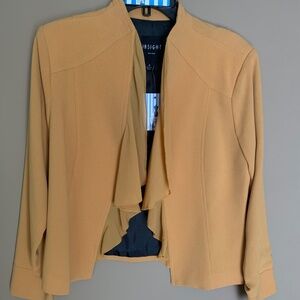 Insight Gold crepe dress jacket with chiffon ruffle collar. Size 8 NWT